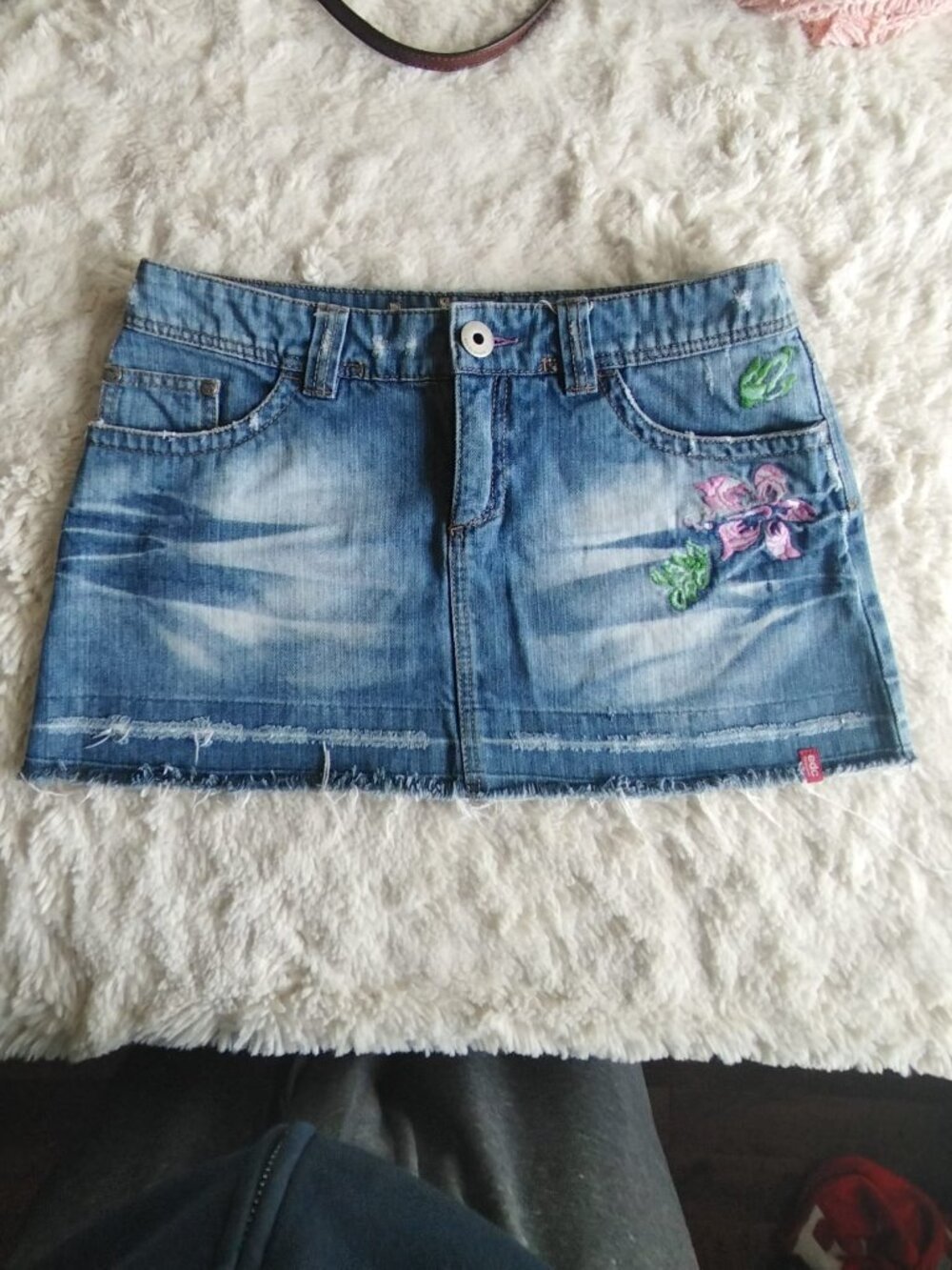 edc by Esprit Vintage Denim Mini Skirt Embroidered Floral Distressed Blue
